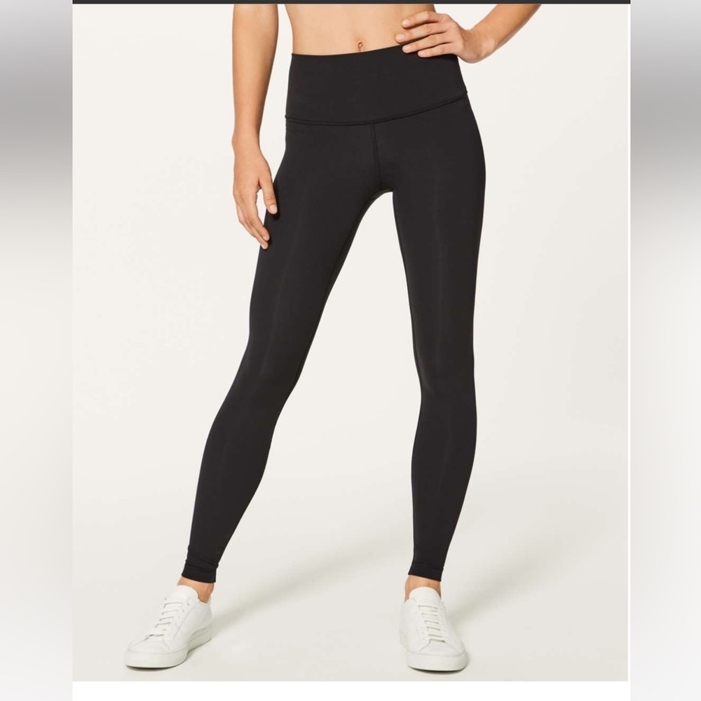 Lululemon Wunder Under Hi-Rise Tight (Full-On Luxtreme 28"). size 10 Black